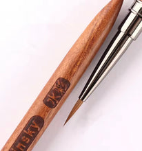Pincel kolinsky Liner Mango de Madera